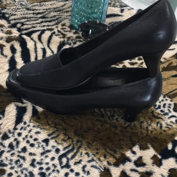 Naturalizer - Picture 3 of 8